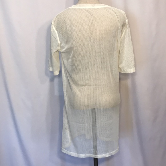 Swimsuit net coverup - Picture 2 of 8